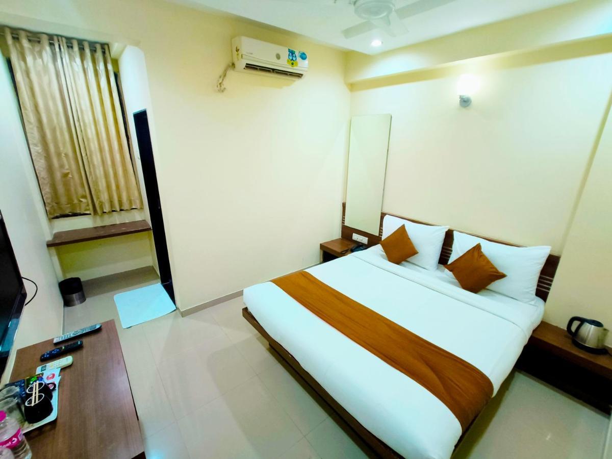 Sai Srushti By Neem Square Hotel Shirdi Luaran gambar