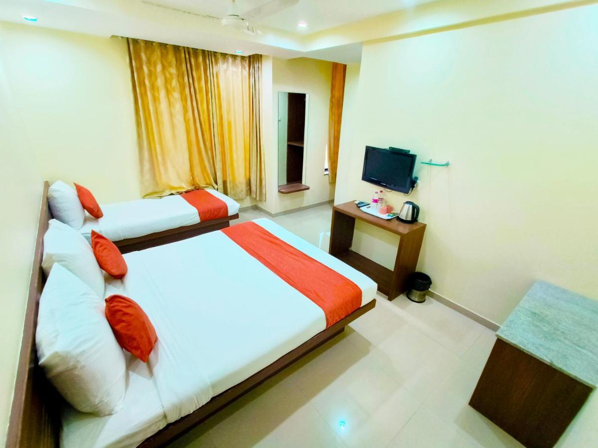 Sai Srushti By Neem Square Hotel Shirdi Luaran gambar