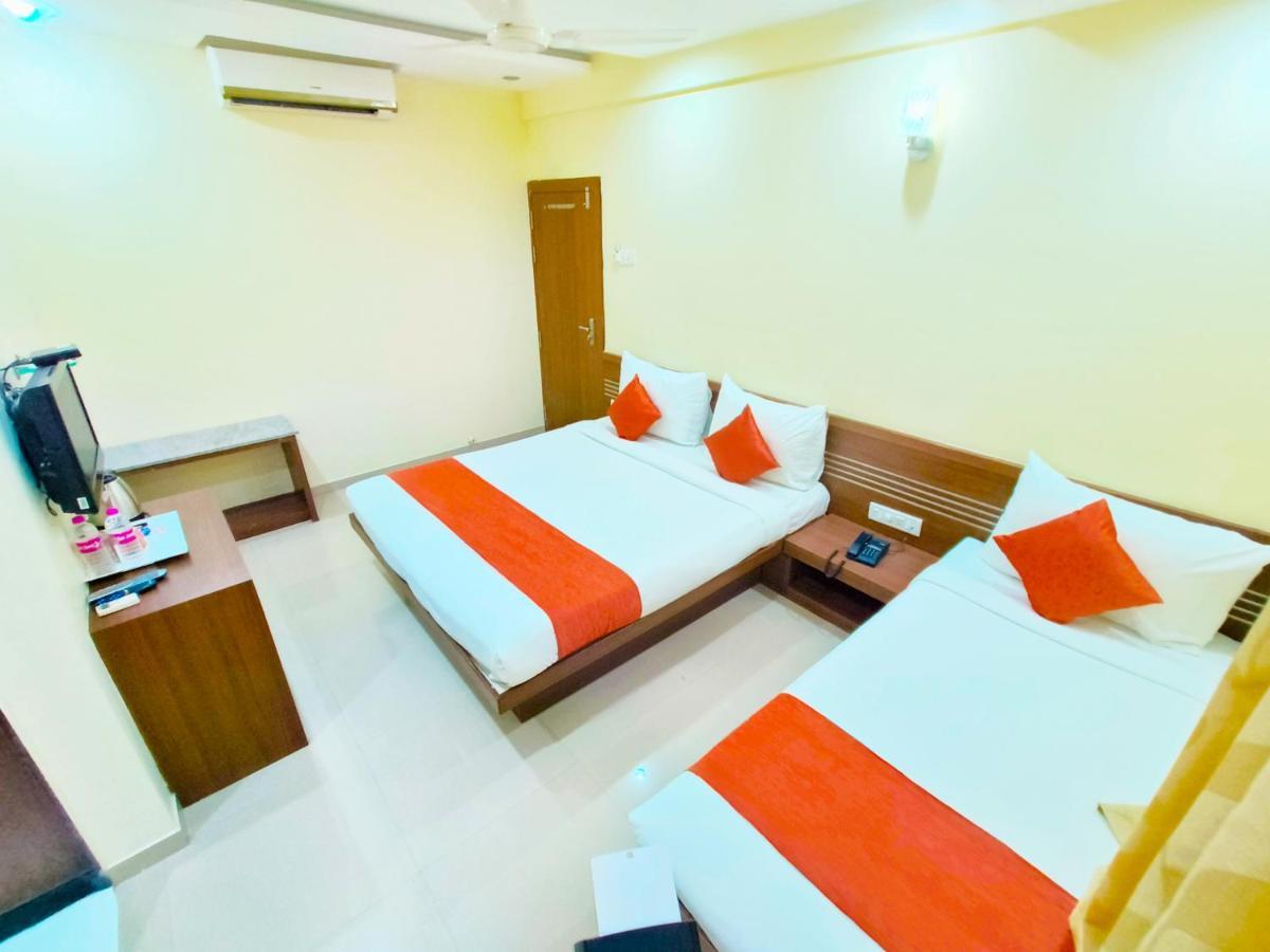 Sai Srushti By Neem Square Hotel Shirdi Luaran gambar