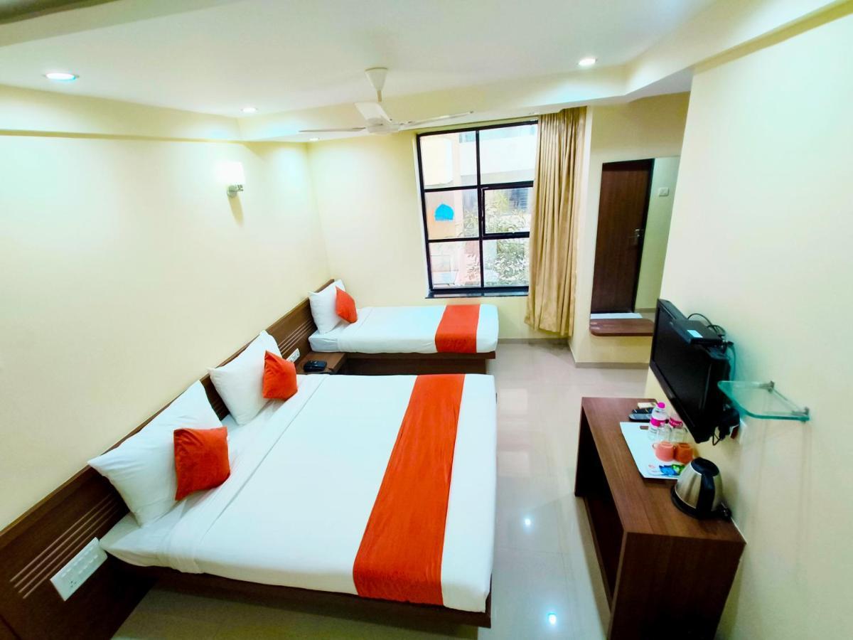 Sai Srushti By Neem Square Hotel Shirdi Luaran gambar