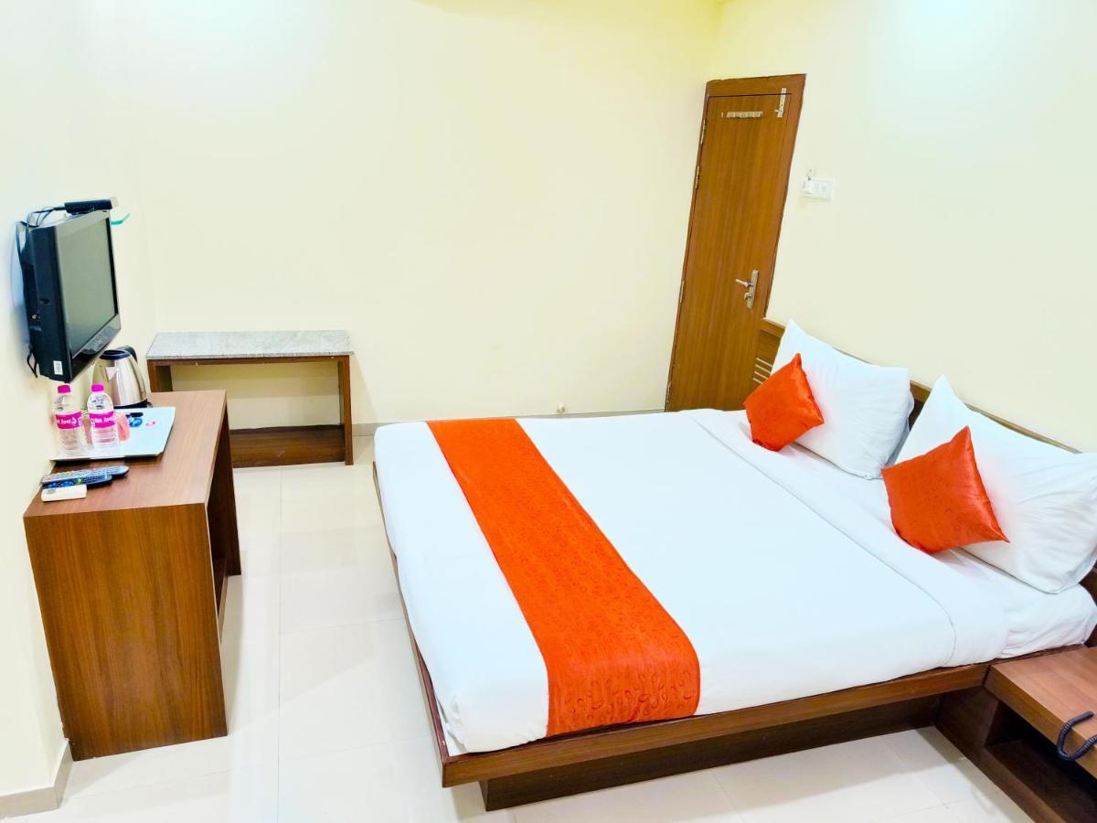 Sai Srushti By Neem Square Hotel Shirdi Luaran gambar
